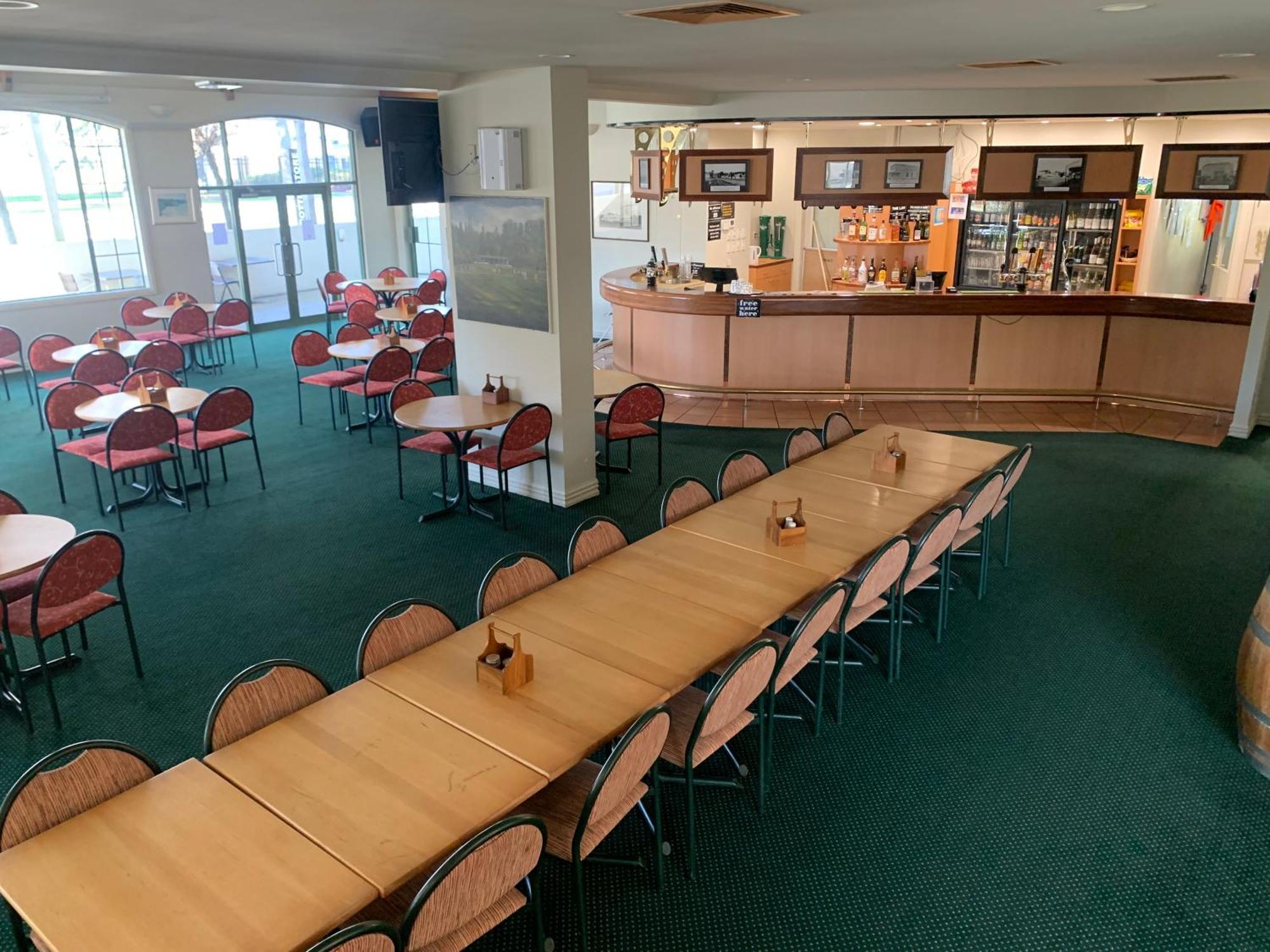 Cheviot Hotel מראה חיצוני תמונה