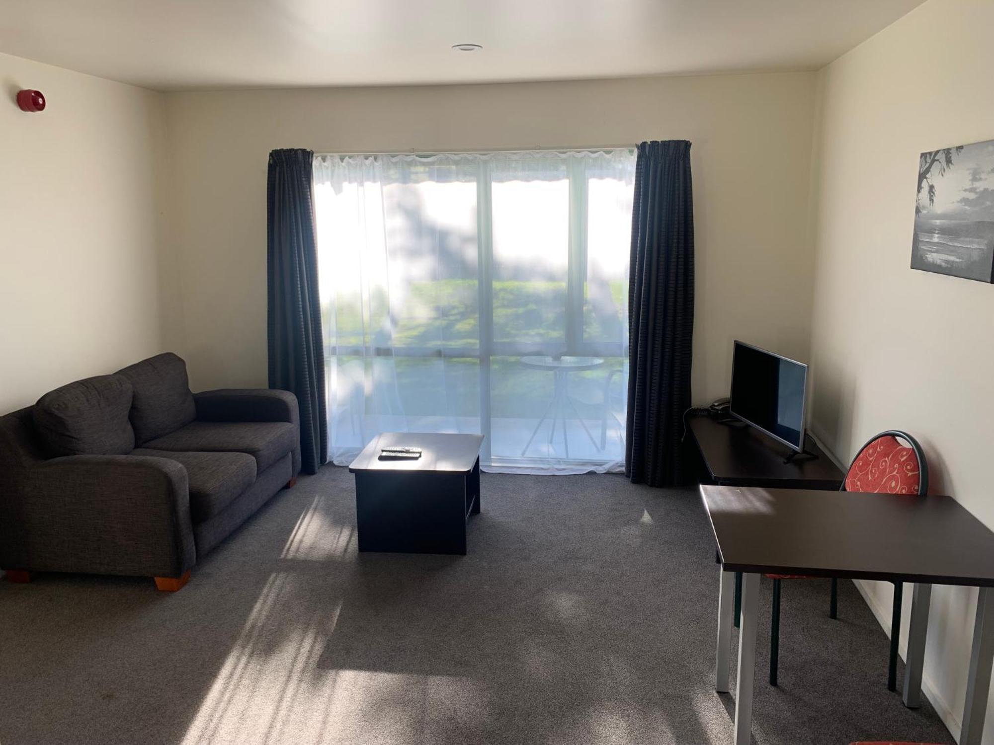Cheviot Hotel מראה חיצוני תמונה